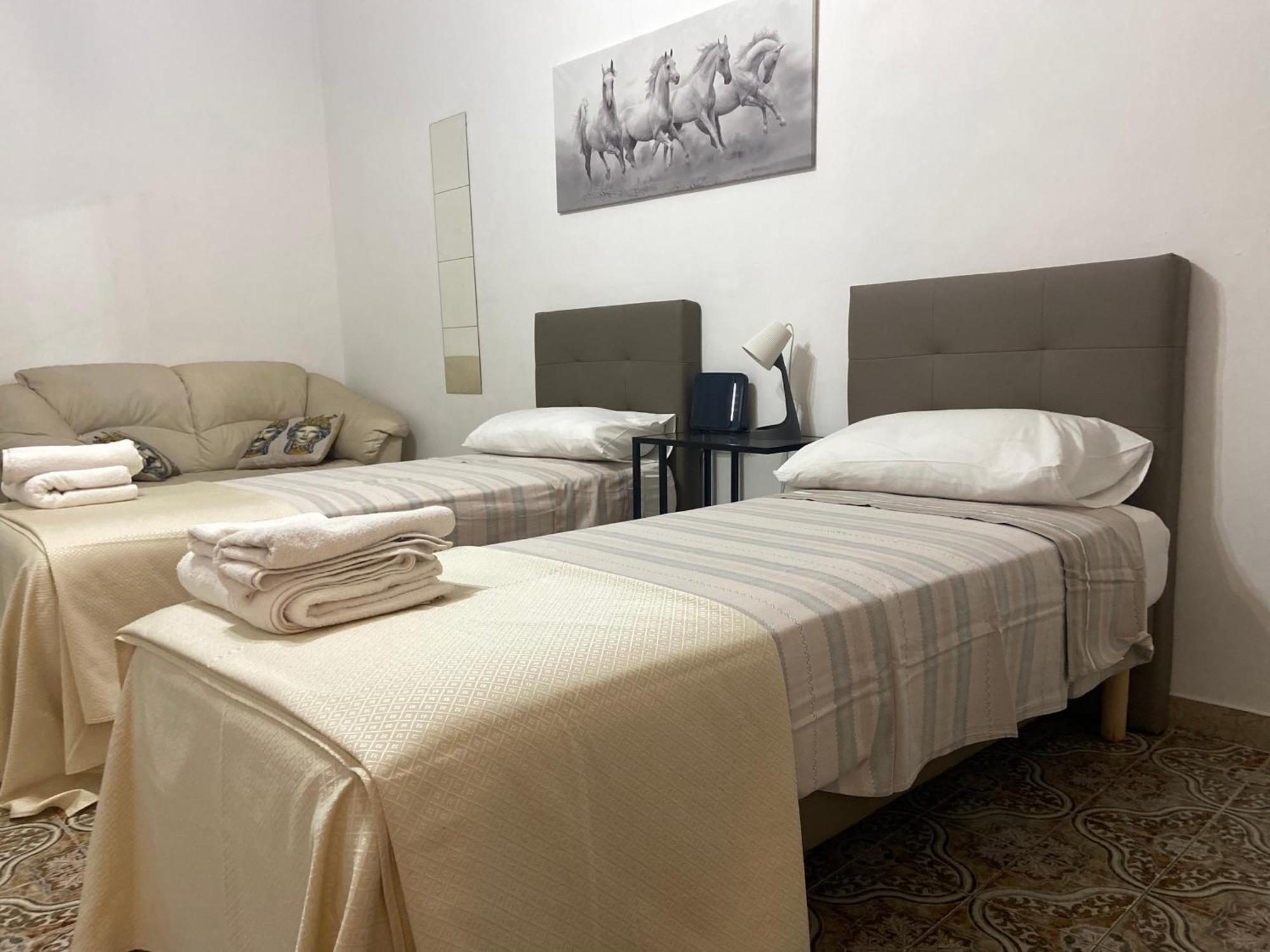 Casa Vacanza La Collegiata CTA Exteriér fotografie